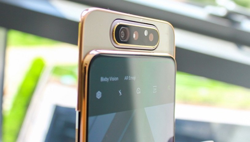 Türkiye'de satışına başlanan Samsung Galaxy A80'nin fiyatı ve özellikleri